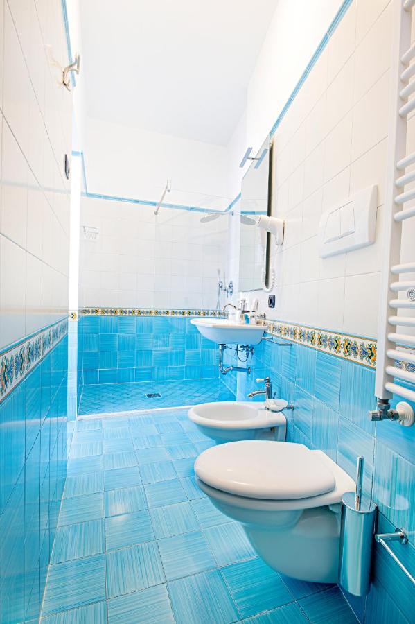 Hotel Villa Pandora Maiori Kültér fotó