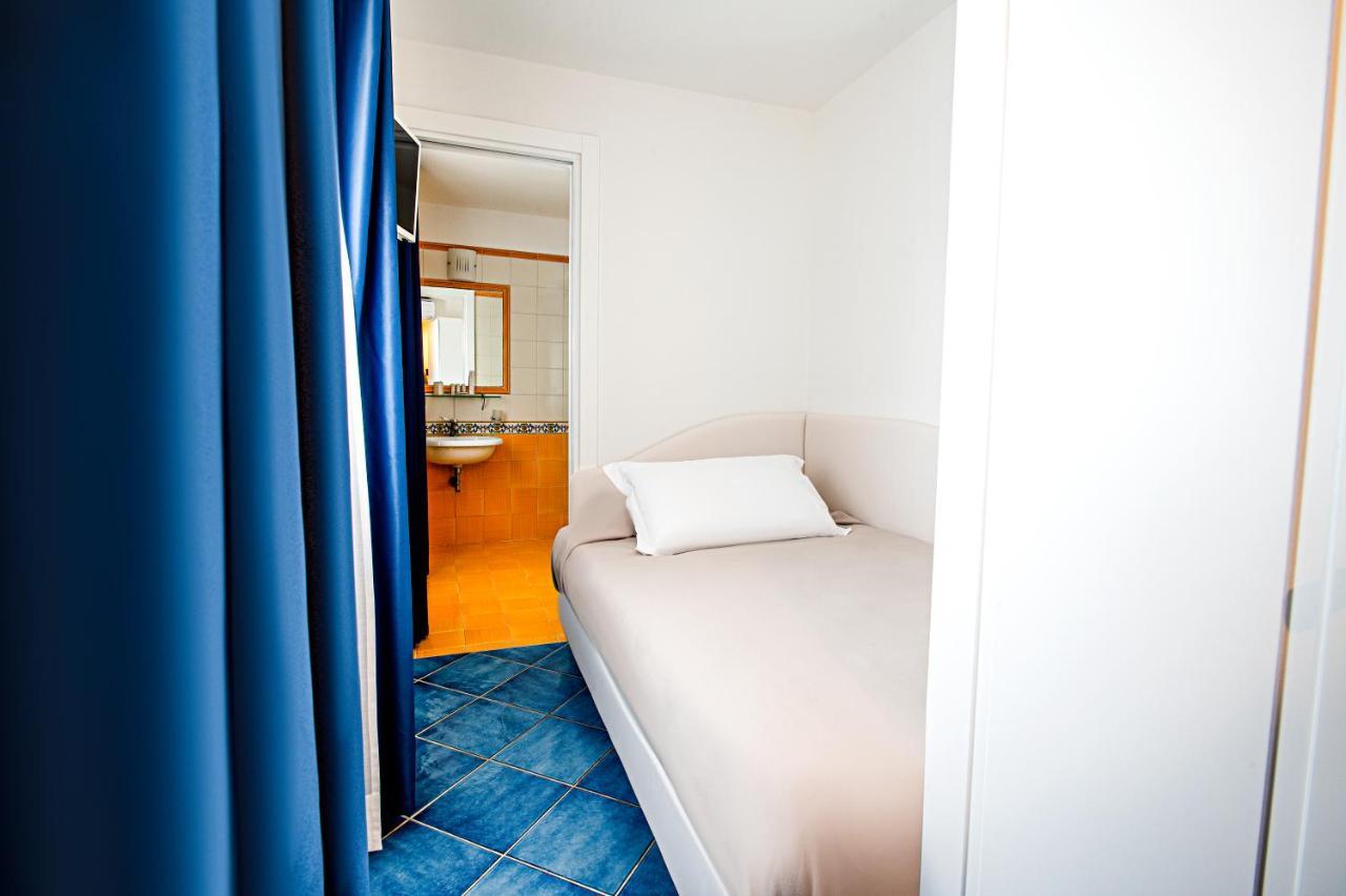 Hotel Villa Pandora Maiori Kültér fotó