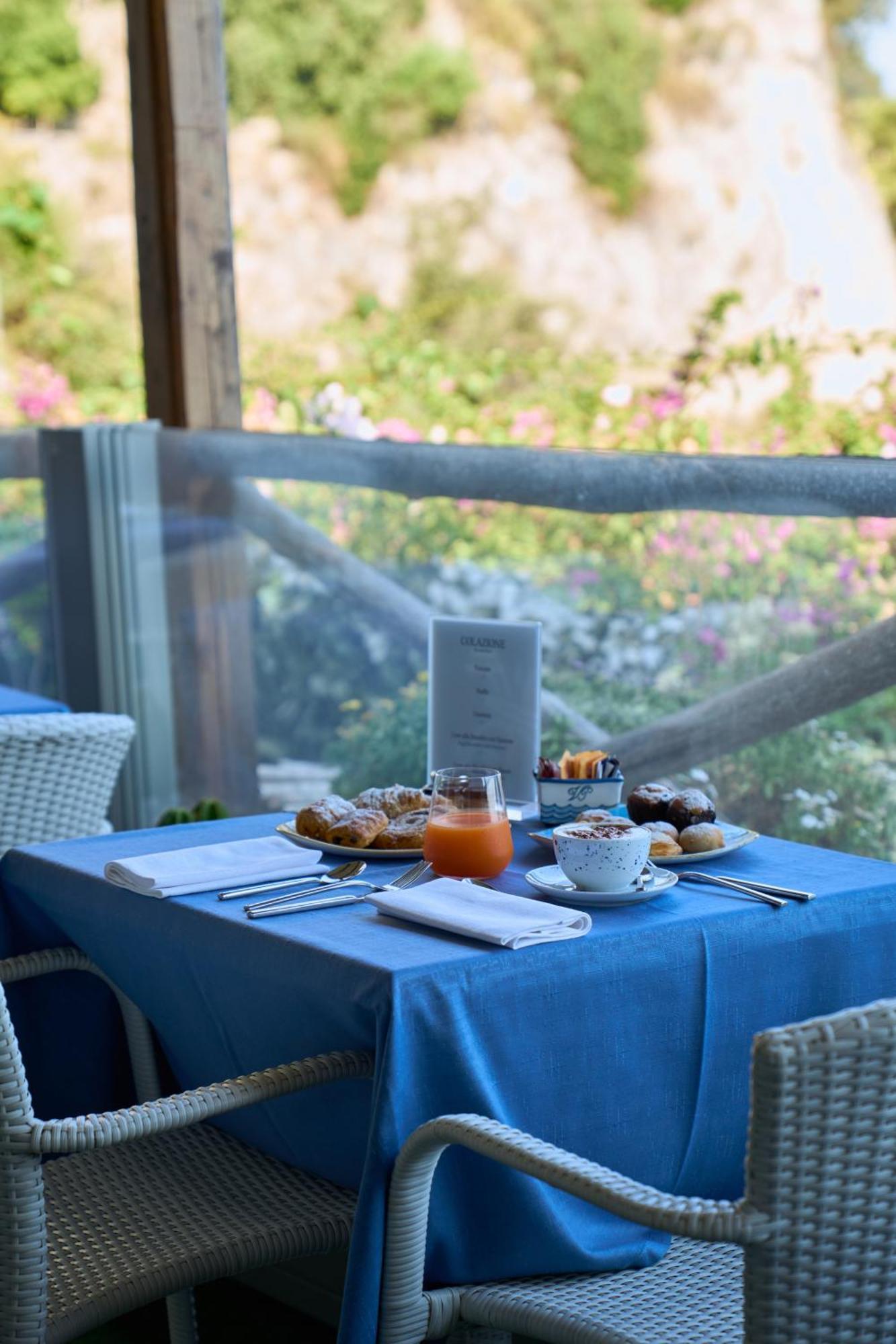 Hotel Villa Pandora Maiori Kültér fotó