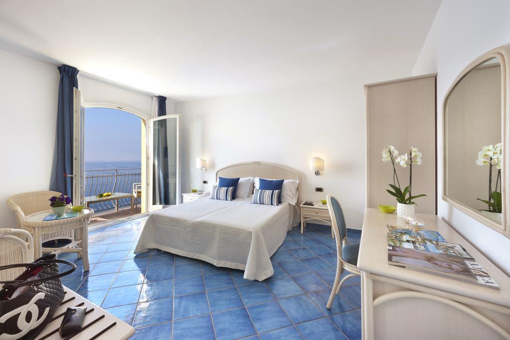 Hotel Villa Pandora Maiori Kültér fotó