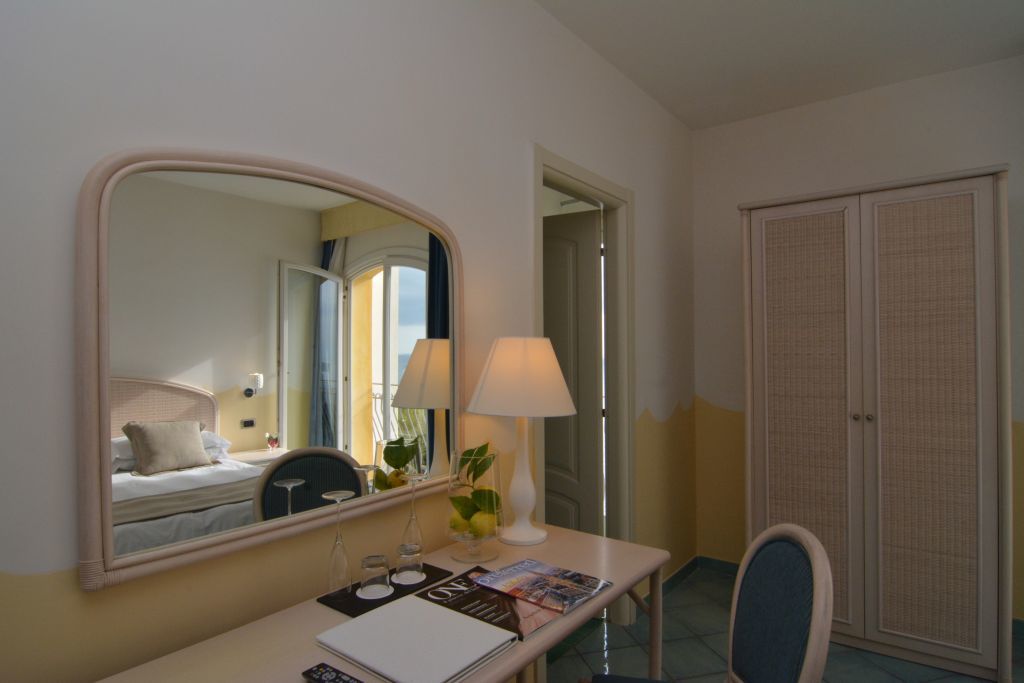 Hotel Villa Pandora Maiori Kültér fotó